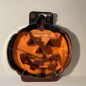 Jack-O-Lantern cookie cutter